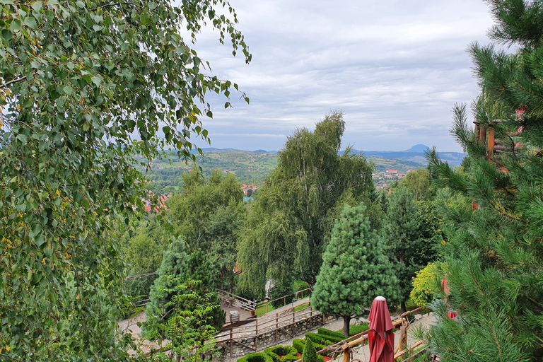 Bucharest: Private Historical Tour with Dracula's Grave