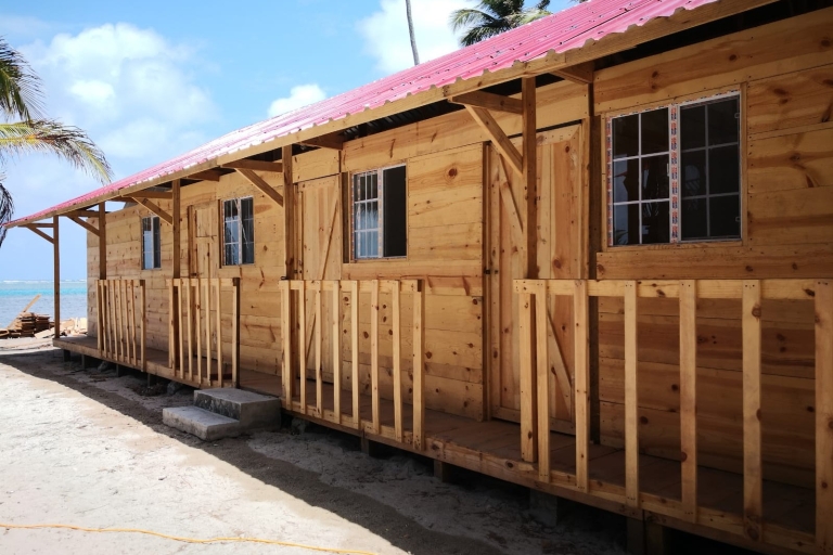 Islas de San Blas: 1 noche en una cabaña sobre el marBungalow en la playa