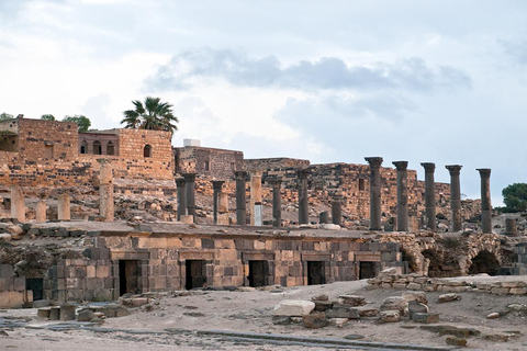 Private Tagestour von Umm Qais und Pella ab AmmanNUR TOUR