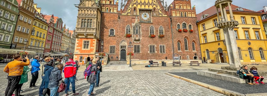 Wrocław: Old Town and Ostrów Tumski Guided Walking Tour