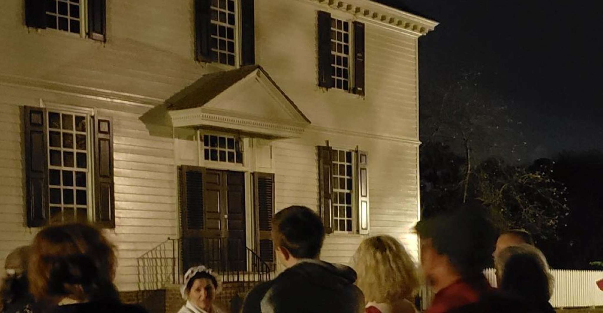 Williamsburg, Haunted Ghosts, Witches, and Pirates Tour - Housity