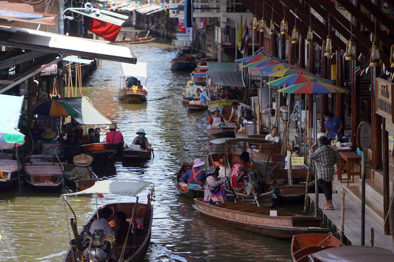 Maeklong Railway &amp; Damnoen Saduak - Special Value Day Trip
