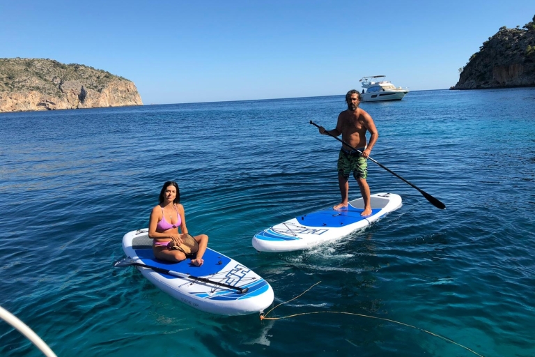 Ibiza : Excursion d'une journée en petit groupe à Formentera en catamaran