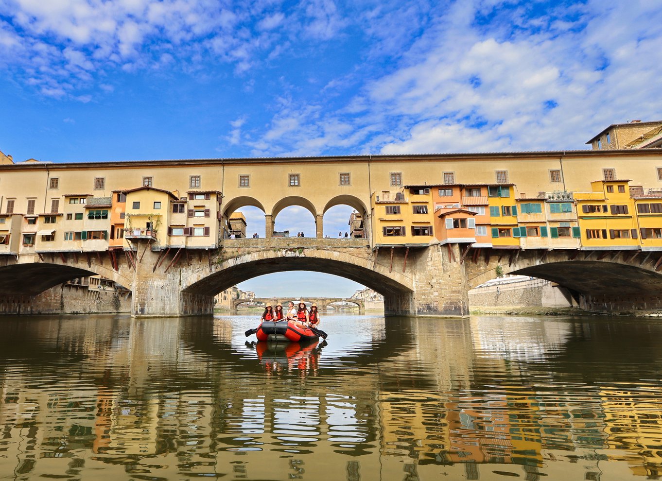 Firenze: Pontevecchio broen og seværdigheder i byen Rafting Cruise