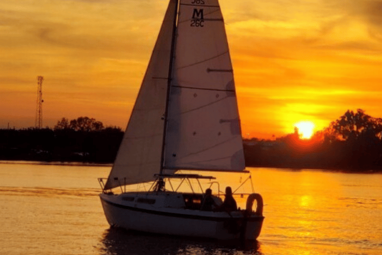 Orlando: gita privata in barca a vela al tramonto sul lago Fairview