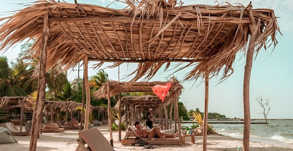 Cartagena: Fénix Beach Club Day Trip with Boat Transfer