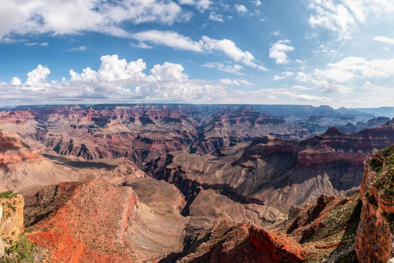 Williams: Grand Canyon Railway Tickets with Guided Bus Tour First Class Train Ticket + Bus Tour with Lunch