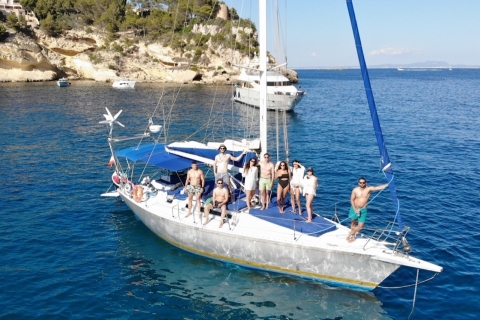Can Pastilla: Sailboat Tour with Snorkeling, Tapas & Drinks 4-Hour Private Tour