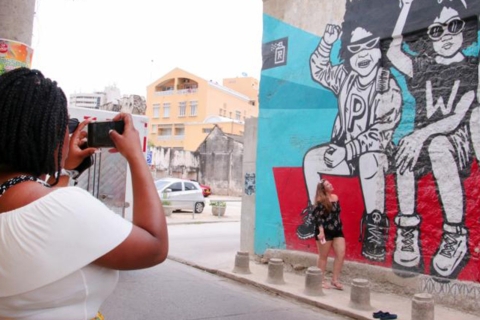 Cartagena: Privater Getsemani-Graffiti-Rundgang mit SnackCartagena: Privater Getsemani-Graffiti-Rundgang mit Snacks