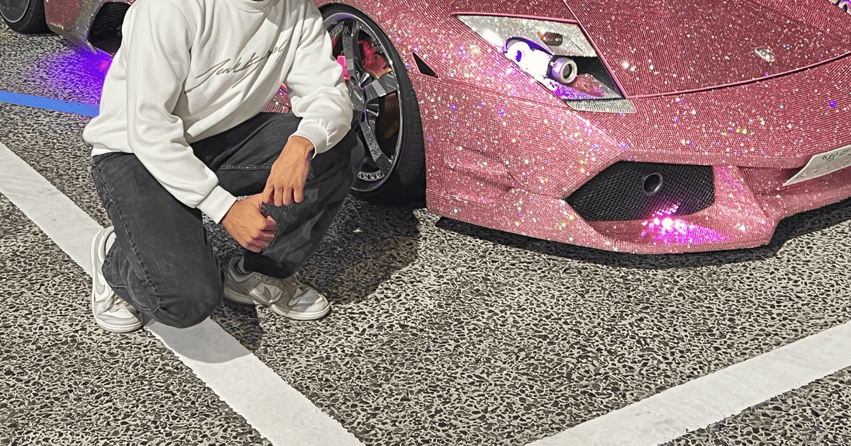 東京JDMツアー：大国PA（改造JDM車、高層ビル群GTR、RX7） | GetYourGuide