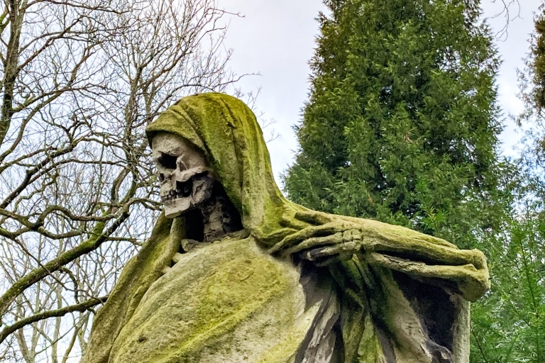 Cologne: Guided Tour of Melatenfriedhof