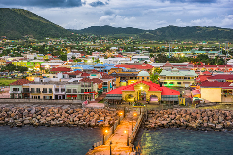 Basseterre: visite en voiture des points forts de Saint-Christophe