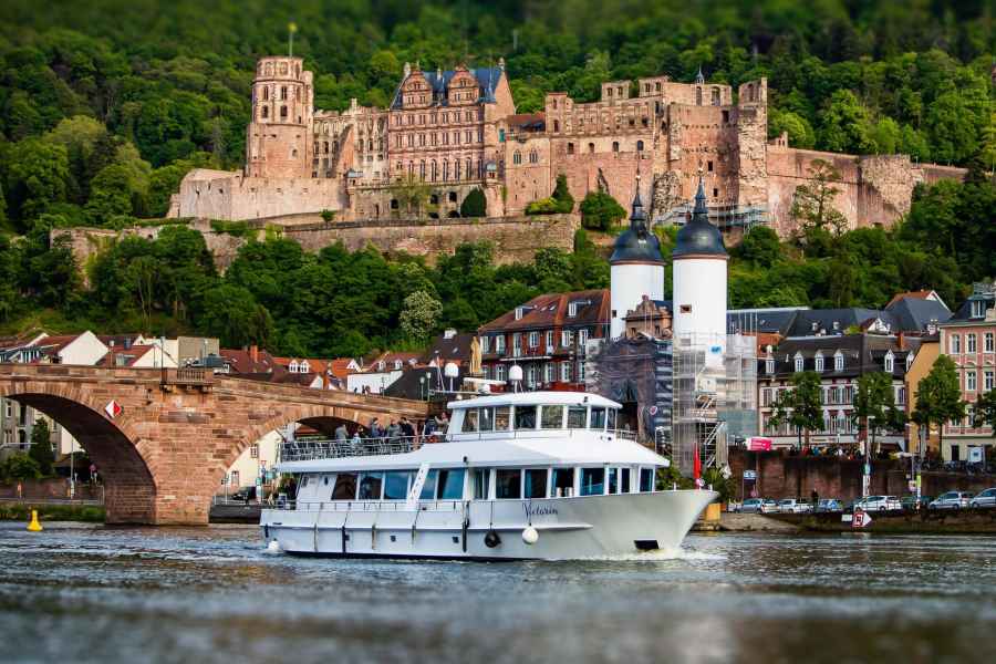 Heidelberg: Sightseeing-Bootsfahrt auf dem Neckar