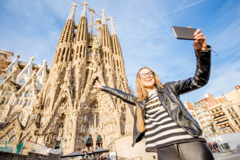 Barcelone : visite gastronomique à pied avec billets pour la Sagrada Familia