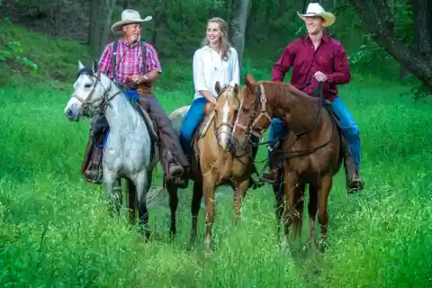 Waco: passeio a cavalo com guia de cowboy