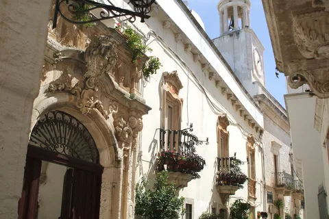 Locorotondo: Private Tour of a Place to Fall in Love