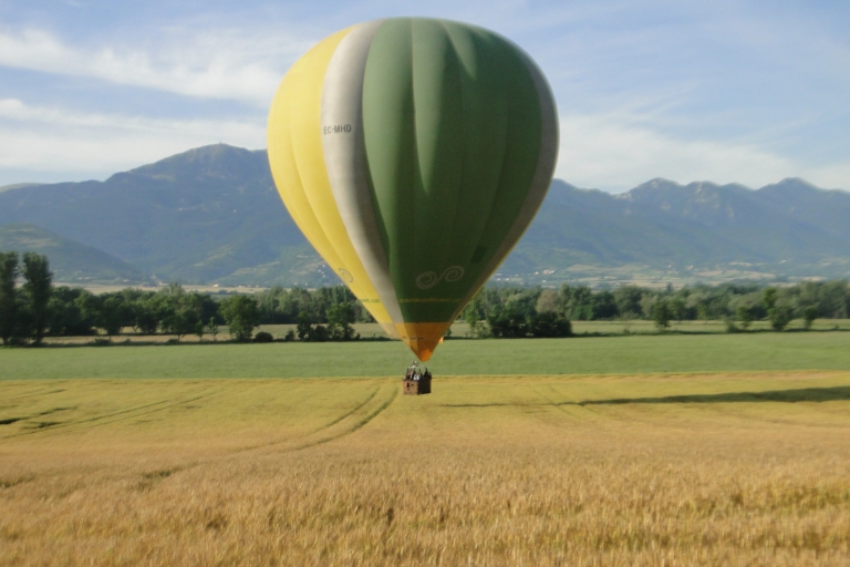 Barcelona: prywatny lot balonem na ogrzane powietrzeBarcelona Prywatny balon na gorące powietrze