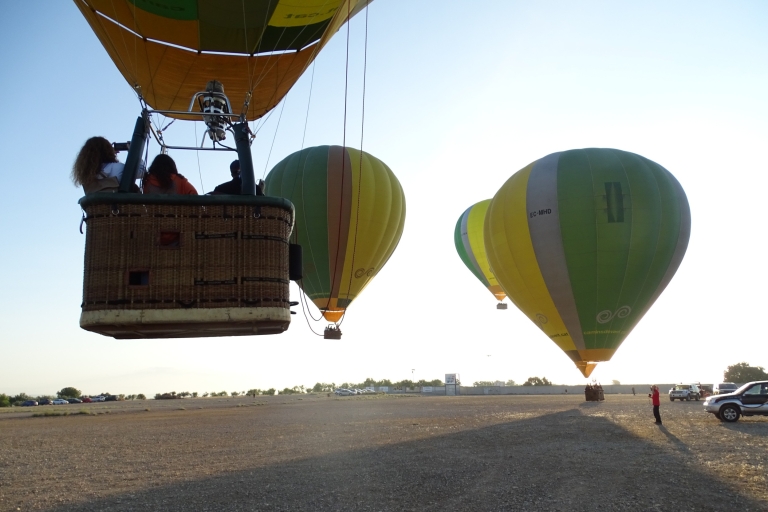 Barcelone : vol privé en montgolfièreTour privé en montgolfière à Barcelone