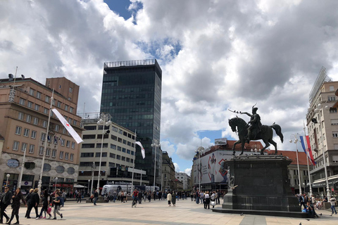 Zagreb: Stadsvandring med linbana och tunnlar från andra världskriget