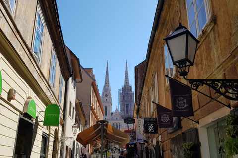 Zagreb: Excursão a pé pela cidade com passeio de funicular e túneis da Segunda Guerra Mundial