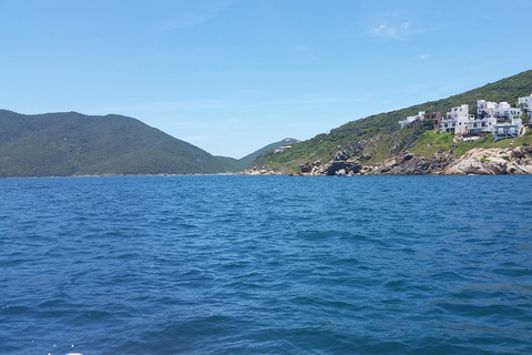 Rio de Janeiro: Arraial do Cabo Boat Day Trip with Lunch