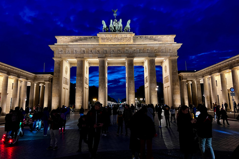 Berlin: Guided Walking Tour in English Berlin: Small Group Walking Tour in English