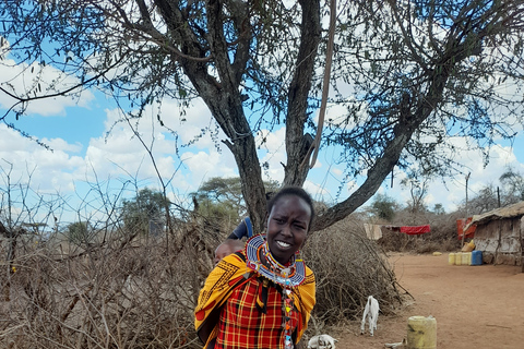 Dagsutflykt från Nairobi till Masai Cultural VillageFrån Nairobi: Masai kulturby Dagstur från Nairobi