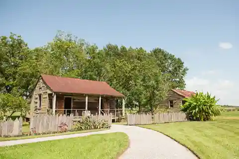 New Orleans: Oak Alley, & Laura oder Whitney Plantation Tour