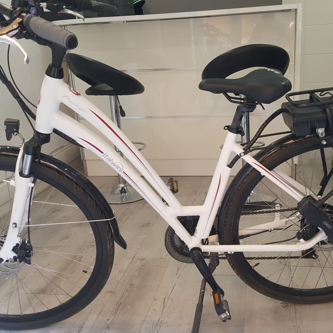 Rome: Electric Bike Rental Service GetYourGuide