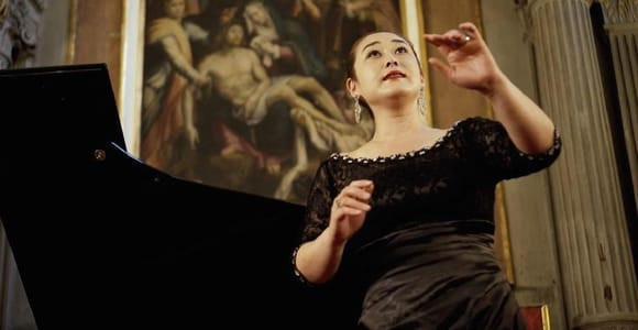 Florence: Pizza Dinner and Opera Arias Concert