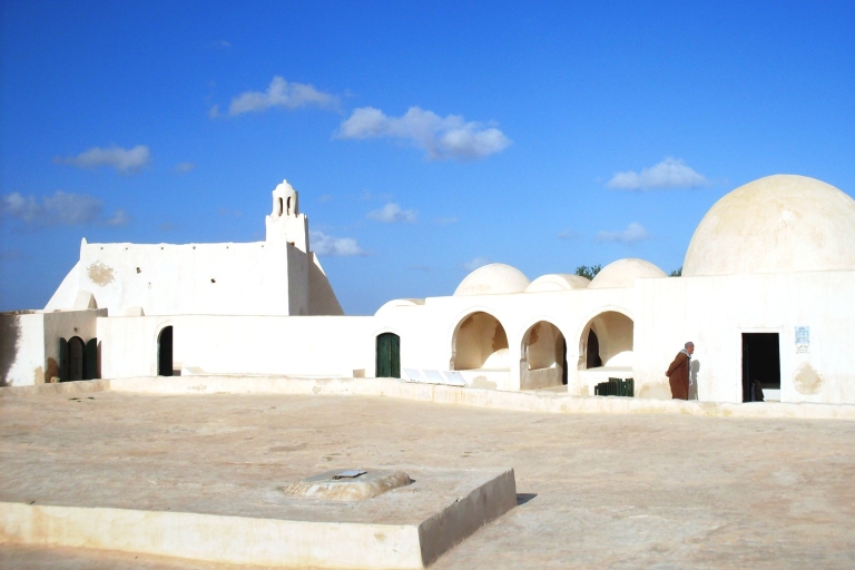 Djerba: visite du village de la poterie et du musée du patrimoine