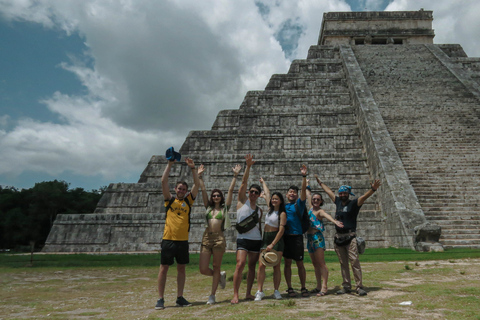 Från Riviera Maya: Chichen Itza, Cenote och Valladolid-turnéFrån Tulum: Chichen Itza, Cenote och Valladolid Tour