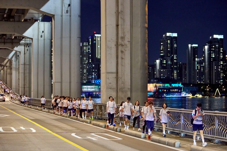 2026 Night Walk: Seoul Han River 14K or Busan Coastline 16K Hangang Night Walk 14K [Slot 2: 20PM]