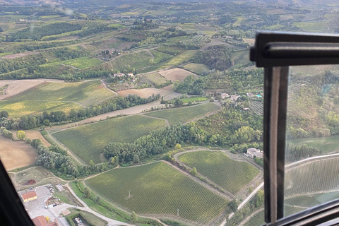 Florencia: tour en helicóptero hasta el cielo toscanoFlorencia: Hasta el helicóptero de Tuscan Sky