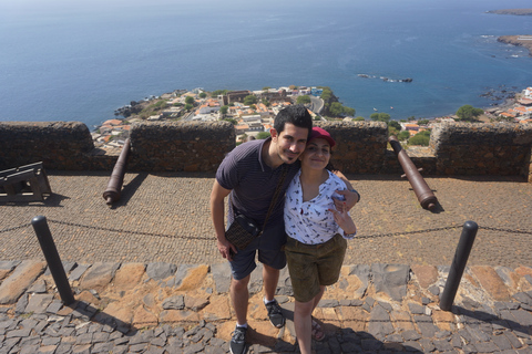 Shore Excursion: 3-Hour Praia & Cidade Velha Historic Tour Shared Group Tour