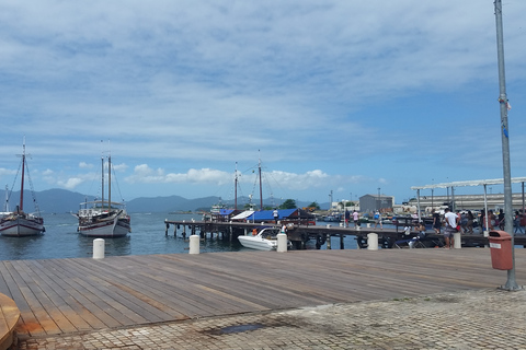 Rio de Janeiro: Angra dos Reis, Bootsfahrt zu den Inseln und Mittagessen