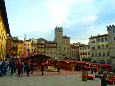 Arezzo: Geführter Rundgang mit Piazza Grande