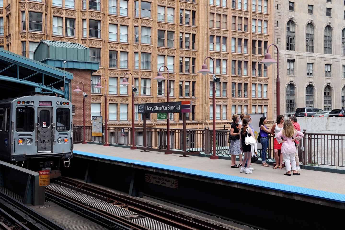 Chicago: Elevated Architecture Walking Tour - Chicago: Elevated Architecture Walking Tour