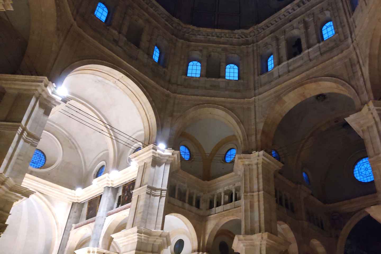 Pavia private guide: hundred towers on the Ticino river