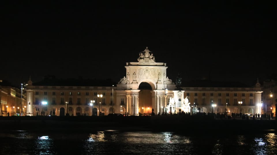 Lisbonne croisière privée de 2 heures sur le Tage GetYourGuide