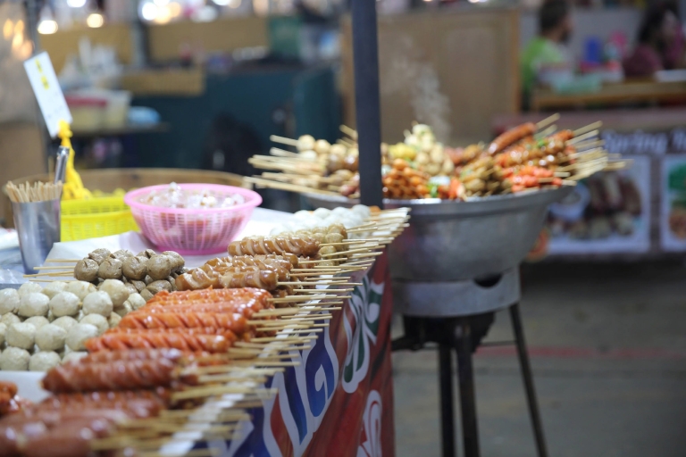 Desde Khao Lak: Gran Buda de Phuket y excursión de un día al mercado de fin de semana