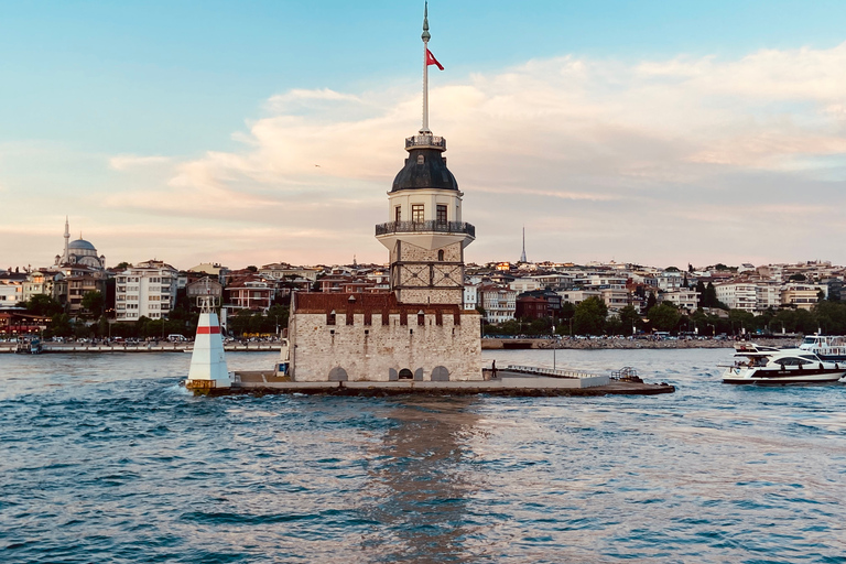 Istanbul: Tour della città vecchia e crociera sul BosforoIstanbul: tour della città vecchia e crociera sul Bosforo