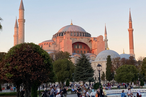 Istanbul: Tour della città vecchia e crociera sul BosforoIstanbul: tour della città vecchia e crociera sul Bosforo