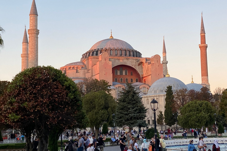 Istanbul: Tour della città vecchia e crociera sul BosforoIstanbul: tour della città vecchia e crociera sul Bosforo