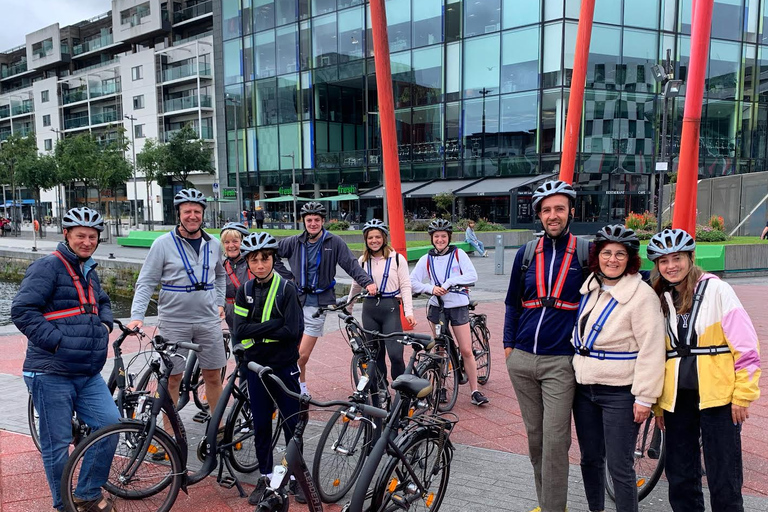 Dublín: Visita guiada en bici y bicicleta eléctricaCiudad de Dublín: Tour guiado en bicicleta