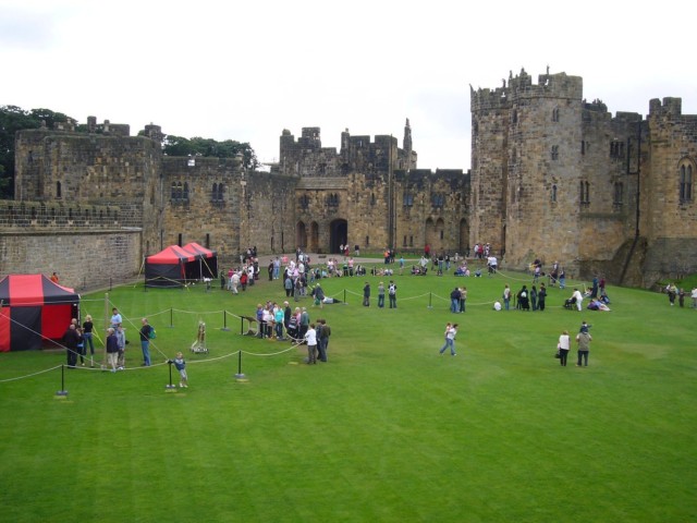 Visit Alnwick Self-Guided Walking Tour with Audio Guide in Warkworth, UK