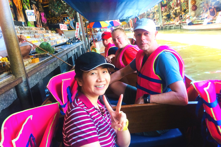 From Bangkok: Floating Market and Coconut & Salt Farm Tour Shared Tour