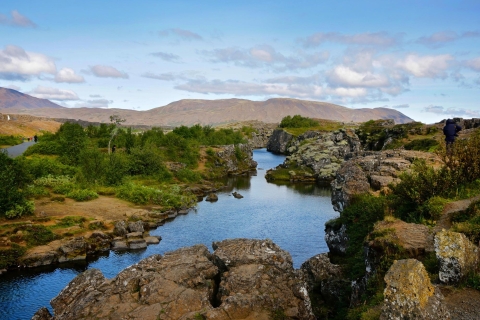 Reikiavik: tour de día por el Círculo Dorado y FridheimarTour con recogida en ubicaciones seleccionadas
