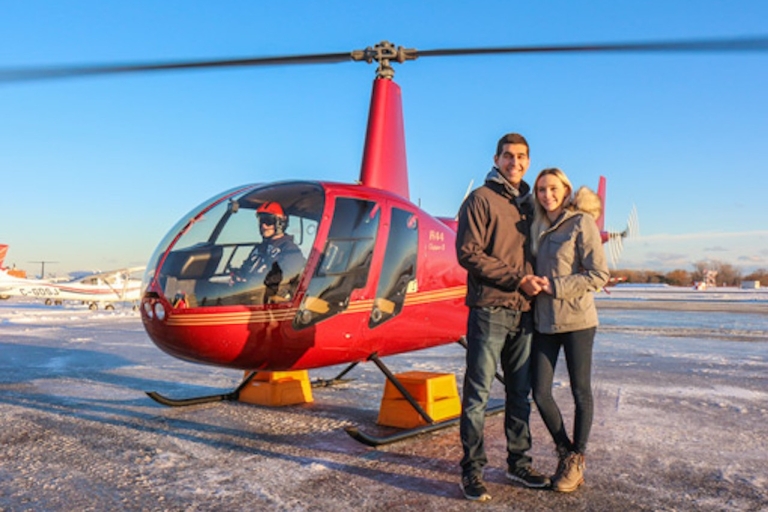 Toronto: forfait d'excursion en hélicoptère privé pour deuxVol privé de 7 minutes à la lumière du jour