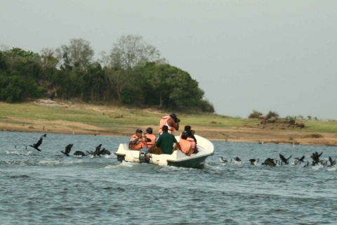 Sri Lanka: visite d'une nuit du parc national de Gal OyaPrise en charge à Arugam Bay et Pasikuda